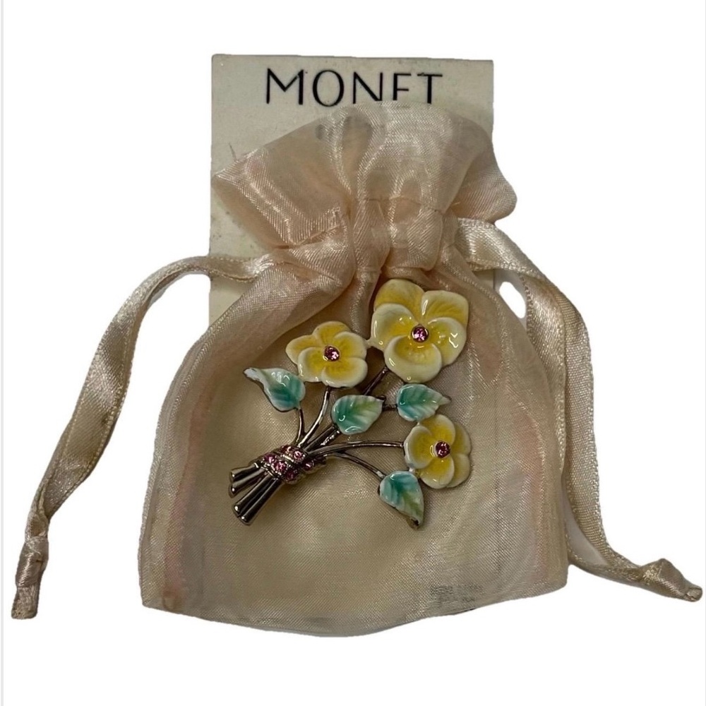 Vintage Signed Monet Floral Brooch with Yellow Pansies Green Leaves Goldtone